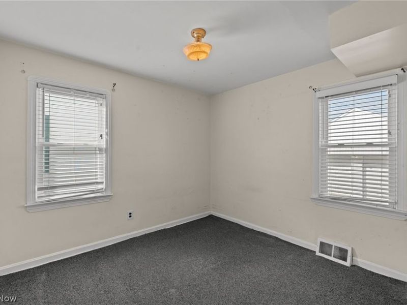 6006 Snow Road, Parma, OH 44129 Photo 17