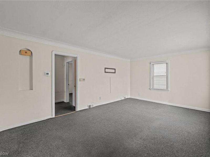 6006 Snow Road, Parma, OH 44129 Photo 5