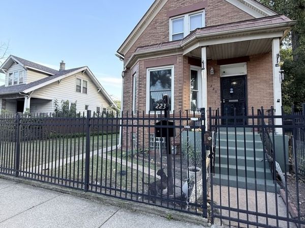 223 W 106th Street , Chicago, IL 60628
