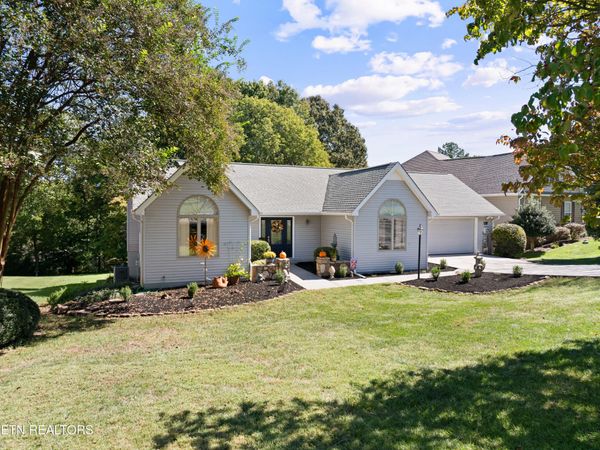 137 Chahyga Way, Loudon, TN 37774