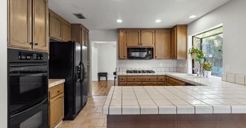 113 Chesterfield Way, Folsom, CA 95630 Photo