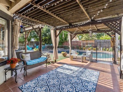 113 Chesterfield Way, Folsom, CA 95630 Photo