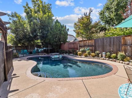 113 Chesterfield Way, Folsom, CA 95630 Photo
