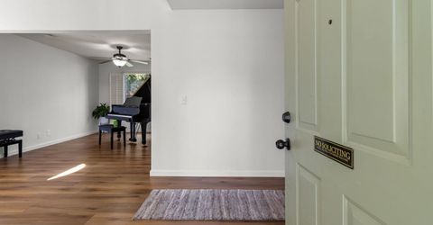 113 Chesterfield Way, Folsom, CA 95630 Photo