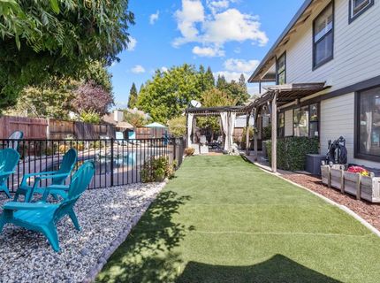 113 Chesterfield Way, Folsom, CA 95630 Photo