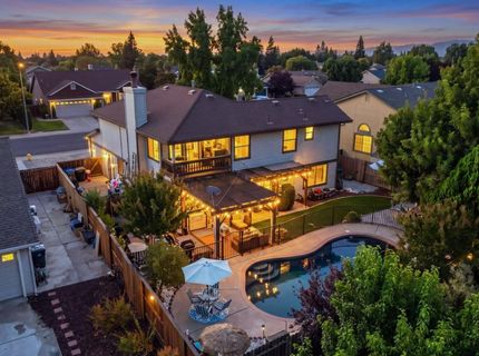 113 Chesterfield Way, Folsom, CA 95630 Photo