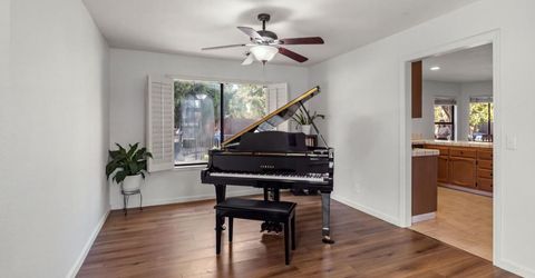 113 Chesterfield Way, Folsom, CA 95630 Photo