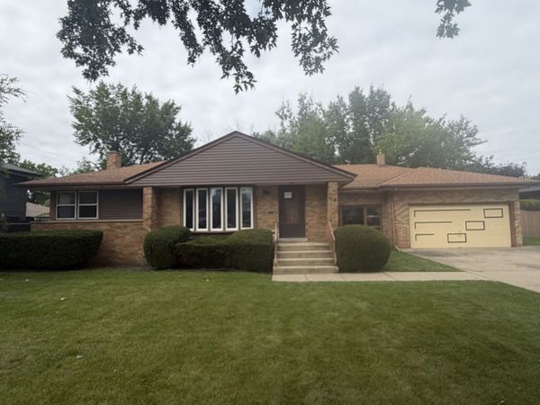 4510 N Oak Street , Norridge, IL 60706