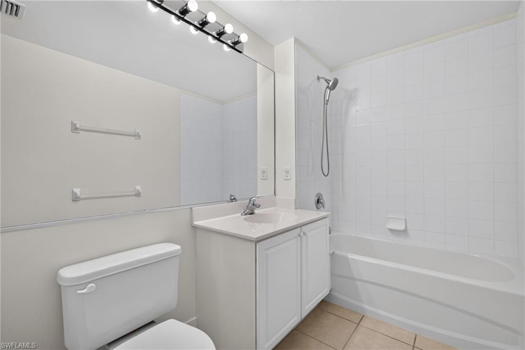 1295 Henley St , Unit 1207, Naples, FL 34105 Photo