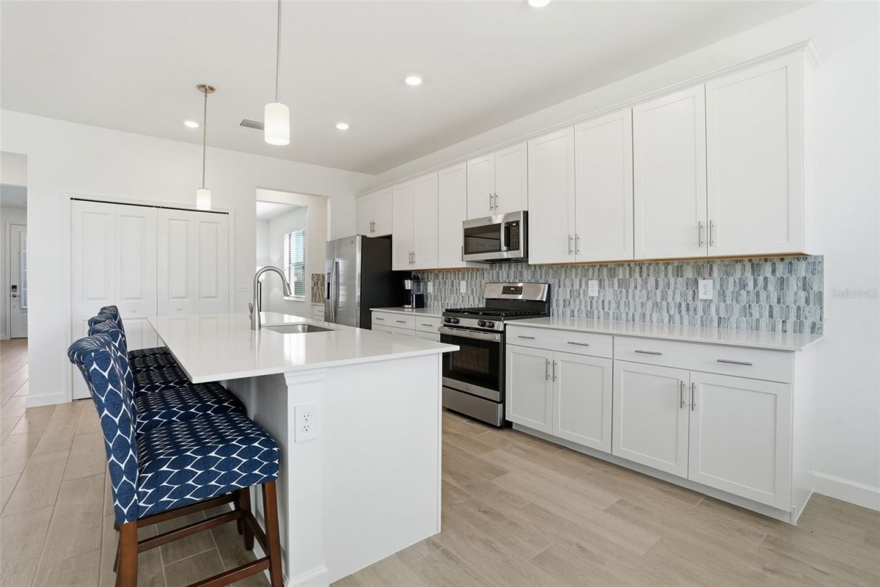 18707 Ivywood Place , Estero, FL 33928 Photo