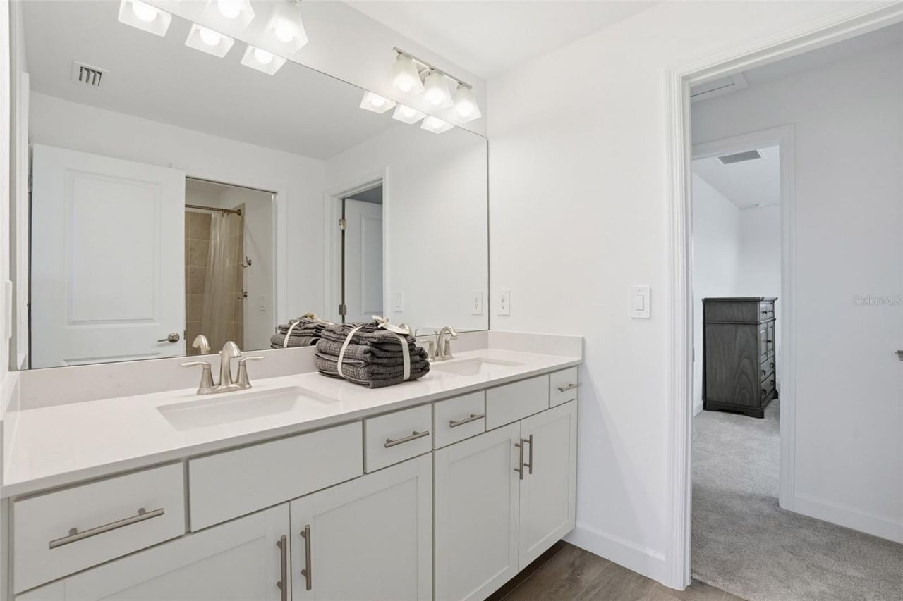 18707 Ivywood Place , Estero, FL 33928 Photo