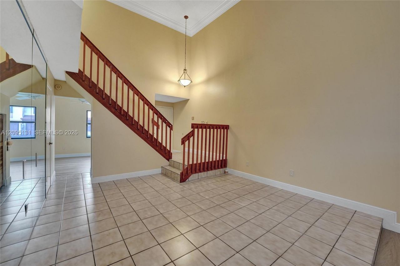 1043 SW 113th Ter , Pembroke Pines, FL 33025 Photo