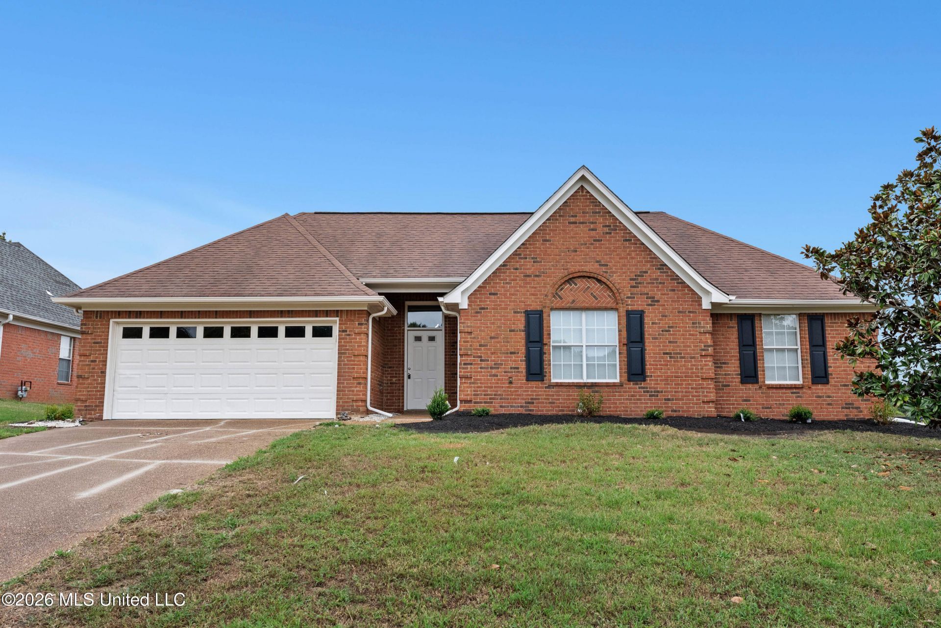 6130 E Morgan Manor Drive, Olive Branch, MS 38654 Main Photo