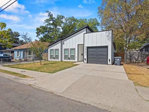 3901 Hamilton Avenue , Dallas, TX 75210