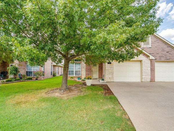 501 S Old Betsy Road , Unit 7, Keene, TX 76059