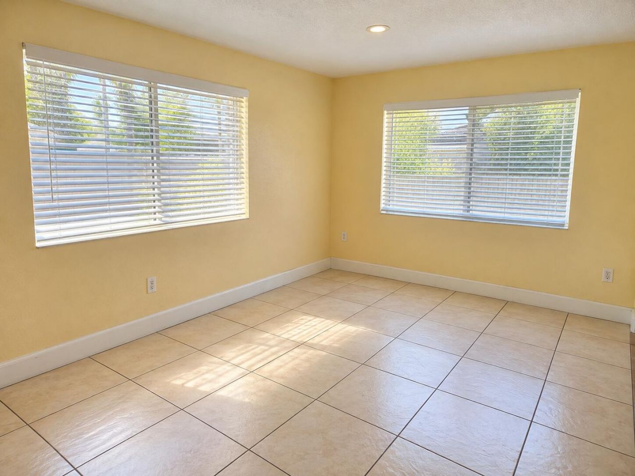 1631 NW 2nd Avenue, Pompano Beach, FL 33060 Photo