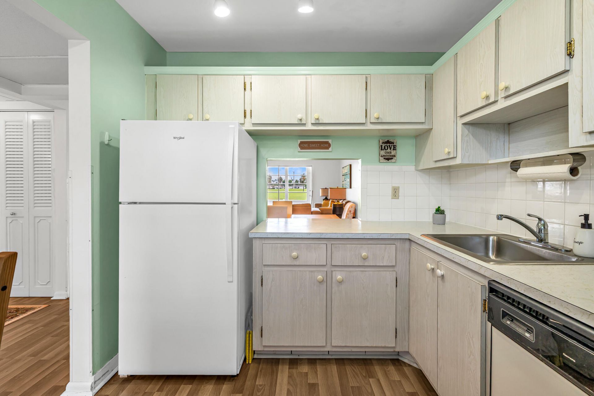 7797 Golf Cir Drive, Unit 110, Margate, FL 33063 Photo