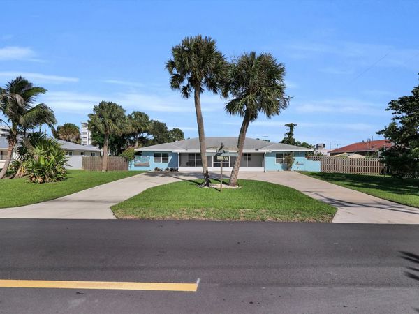 2520 Flotilla Terrace, Fort Pierce, FL 34949