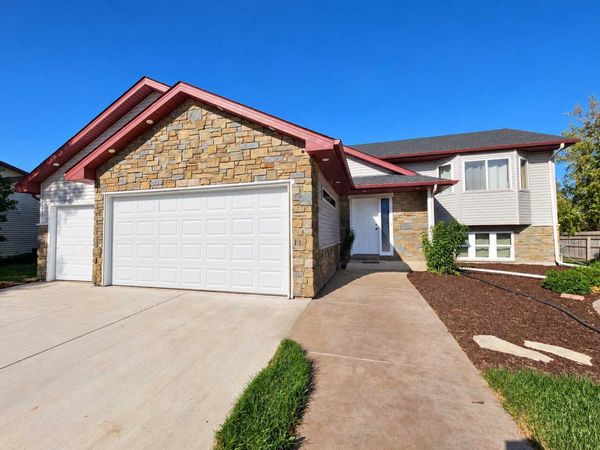 111 Hill Street, Montrose, MN 55363