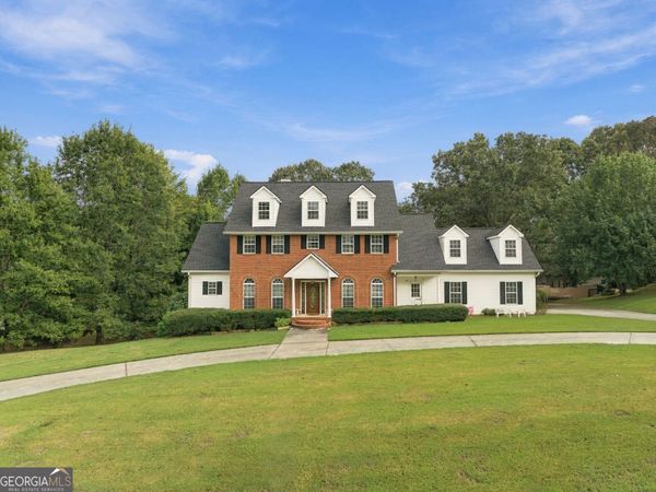 241 Meadow Lakes Boulevard, Cedartown, GA 30125