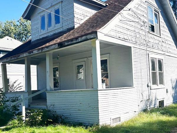 123 Damon Street, Jackson, MI 49203