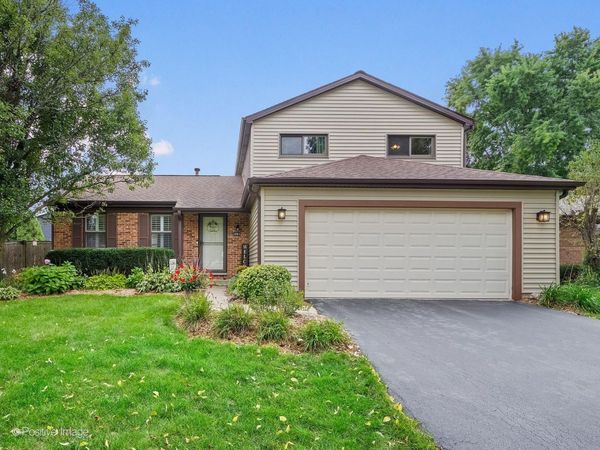 1061 Valley View Drive , Downers Grove, IL 60516