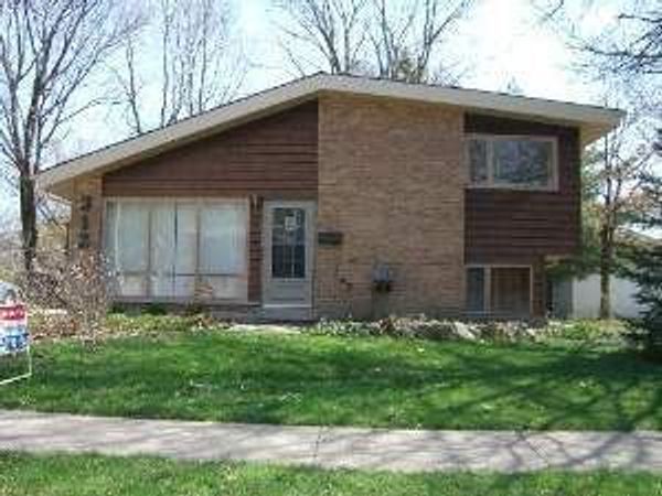 312 WINNEBAGO Street , Park Forest, IL 60466