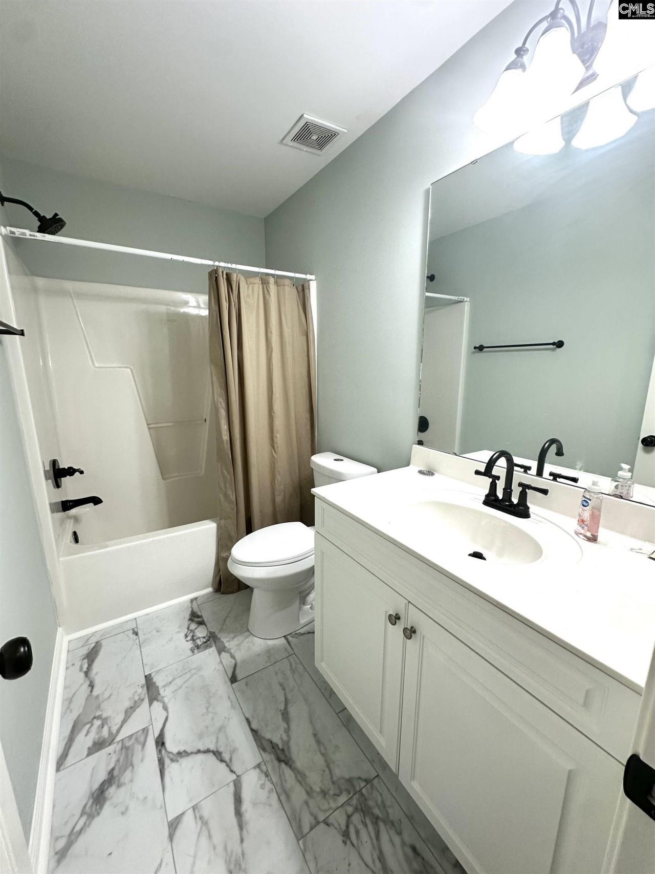416 Buttonbush Court Photo 10