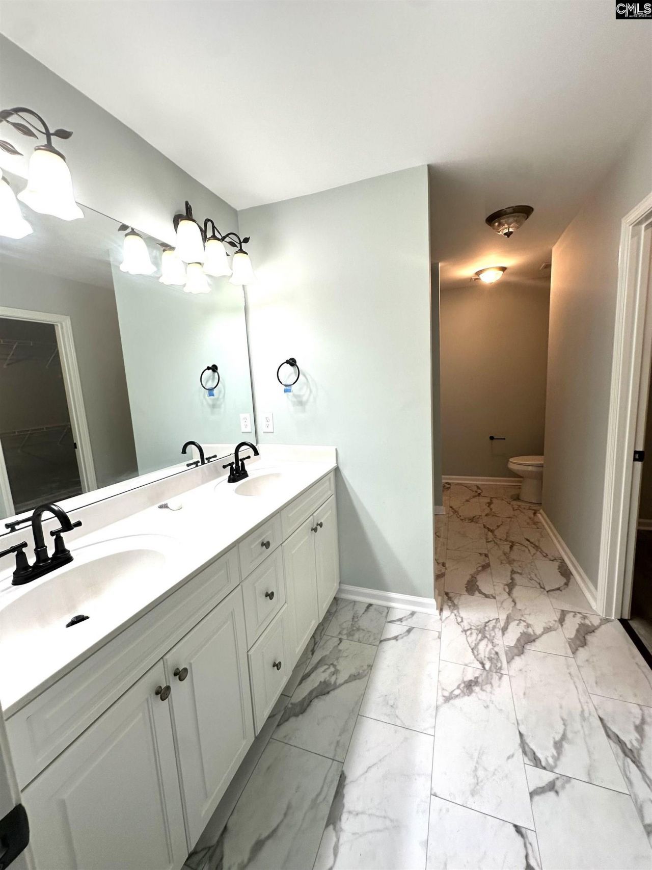 416 Buttonbush Court Photo 13
