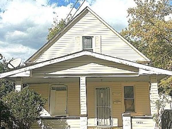 7404 Wentworth Avenue , Cleveland, OH 44102