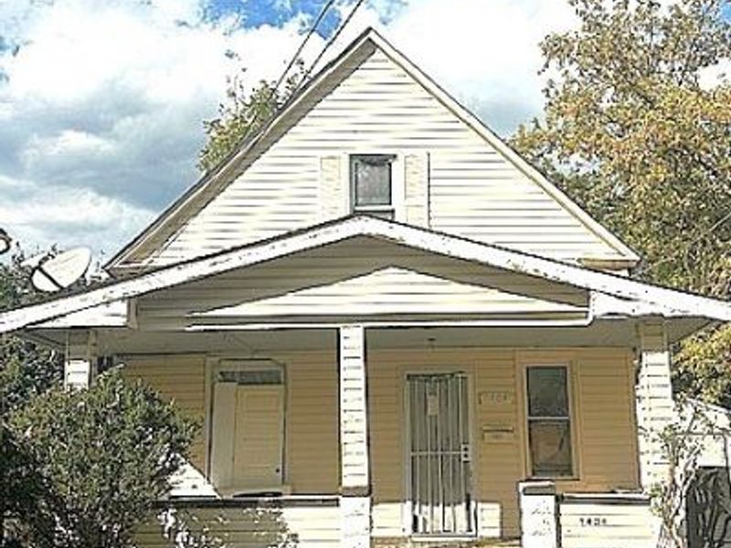 7404 Wentworth Avenue, Cleveland, OH 44102 Photo 1