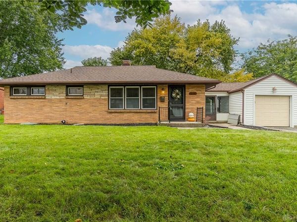 113 N Tippecanoe Drive, Tipp City, OH 45371