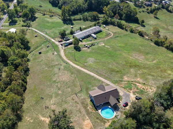 226 Feemster Drive, Marshall, AR 72650
