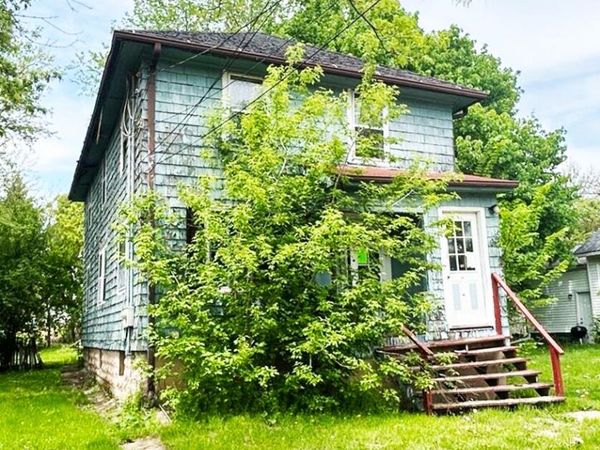 320 N Forbes Street, Jackson, MI 49202