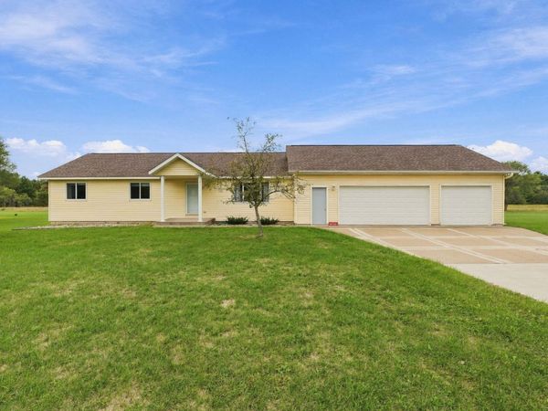 W7629 161st Avenue, Hager City, WI 54014