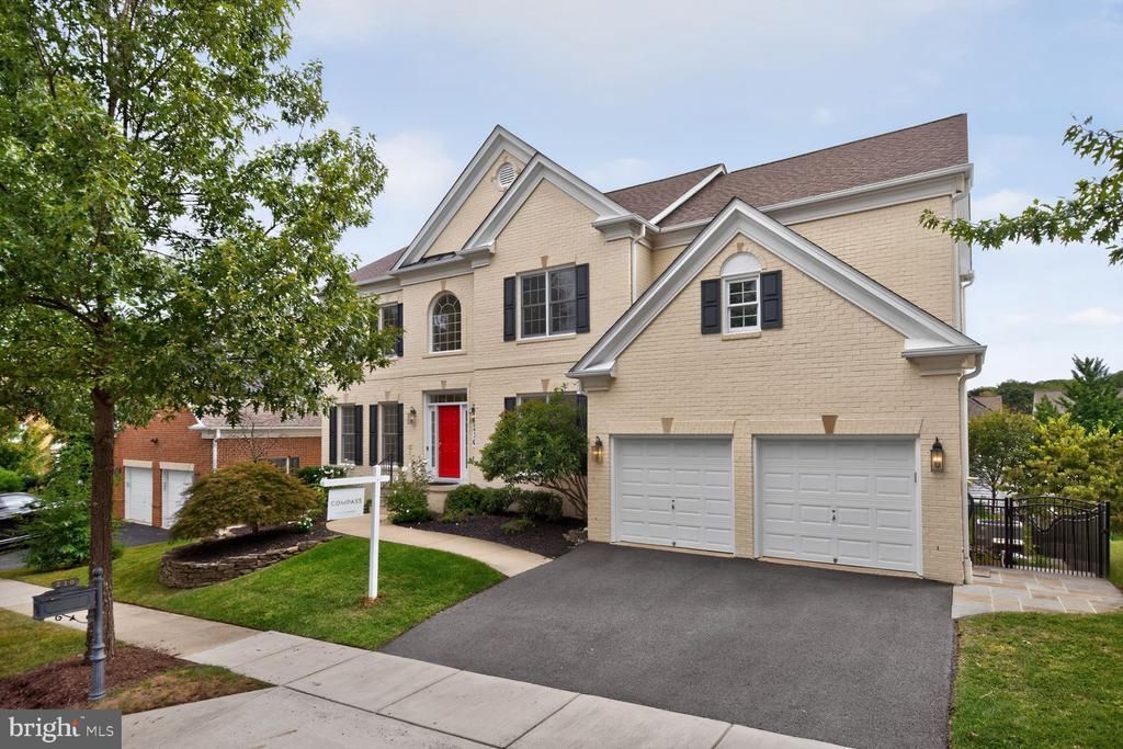 210 LONG TRAIL LANE, ROCKVILLE, MD 20850
