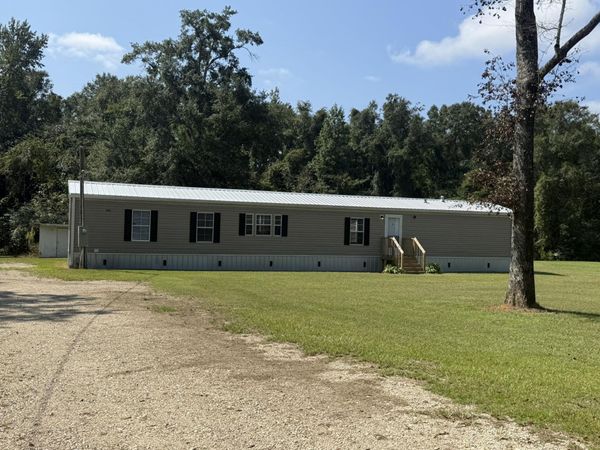 1150 Reeves Road, Baker, FL 32531