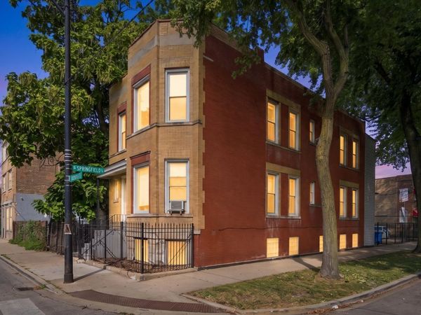 3900 W Division Street , Chicago, IL 60651