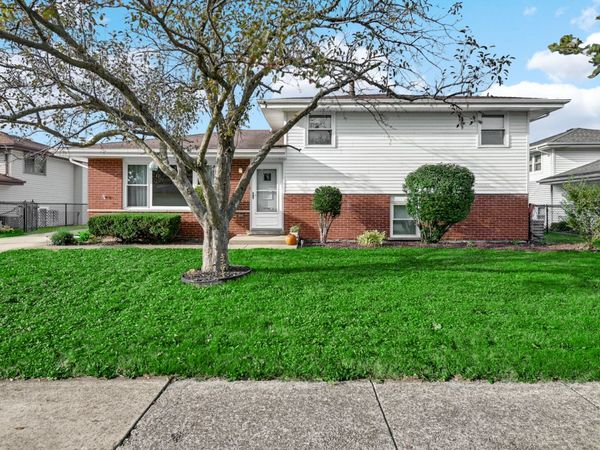 6500 182nd Street, Tinley Park, IL 60477