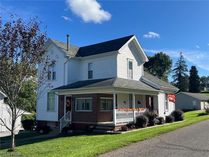 901 N Chestnut Street, Barnesville, OH 43713 Photo 2