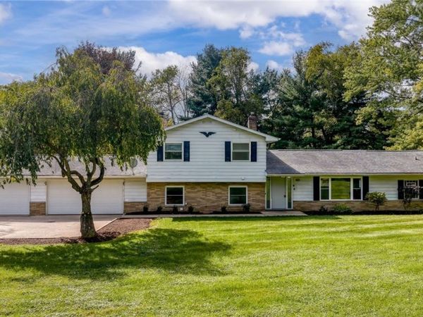 7110 Dunham Road, Walton Hills, OH 44146