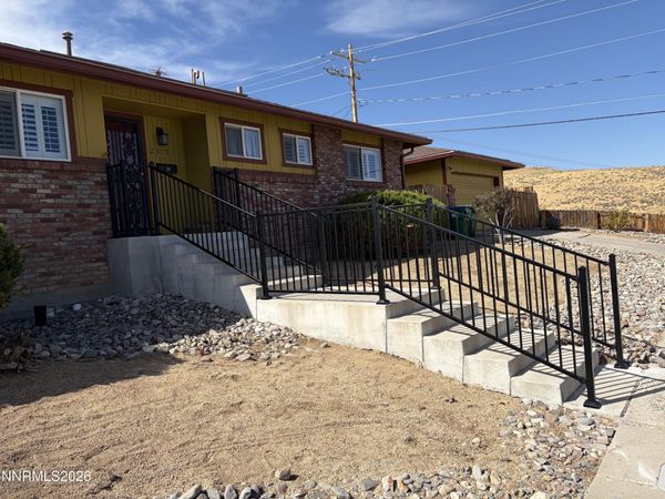 2315 Brisbane Avenue, Reno, NV 89503