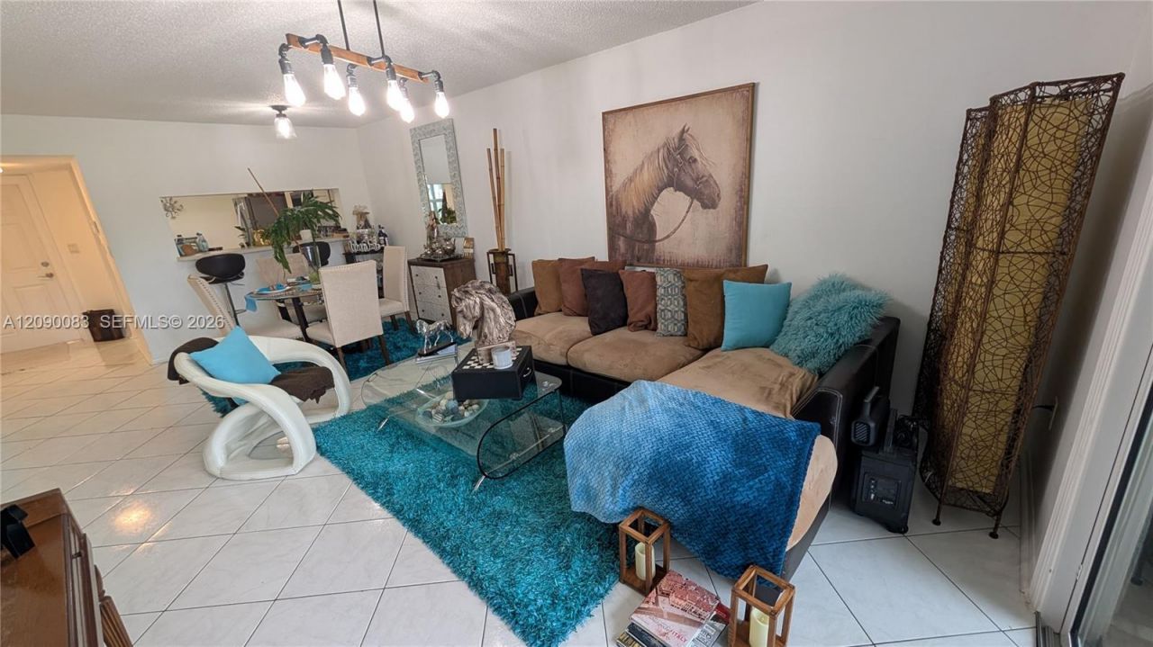 211 SW 113th Way, Unit 211, Pembroke Pines, FL 33025 Photo
