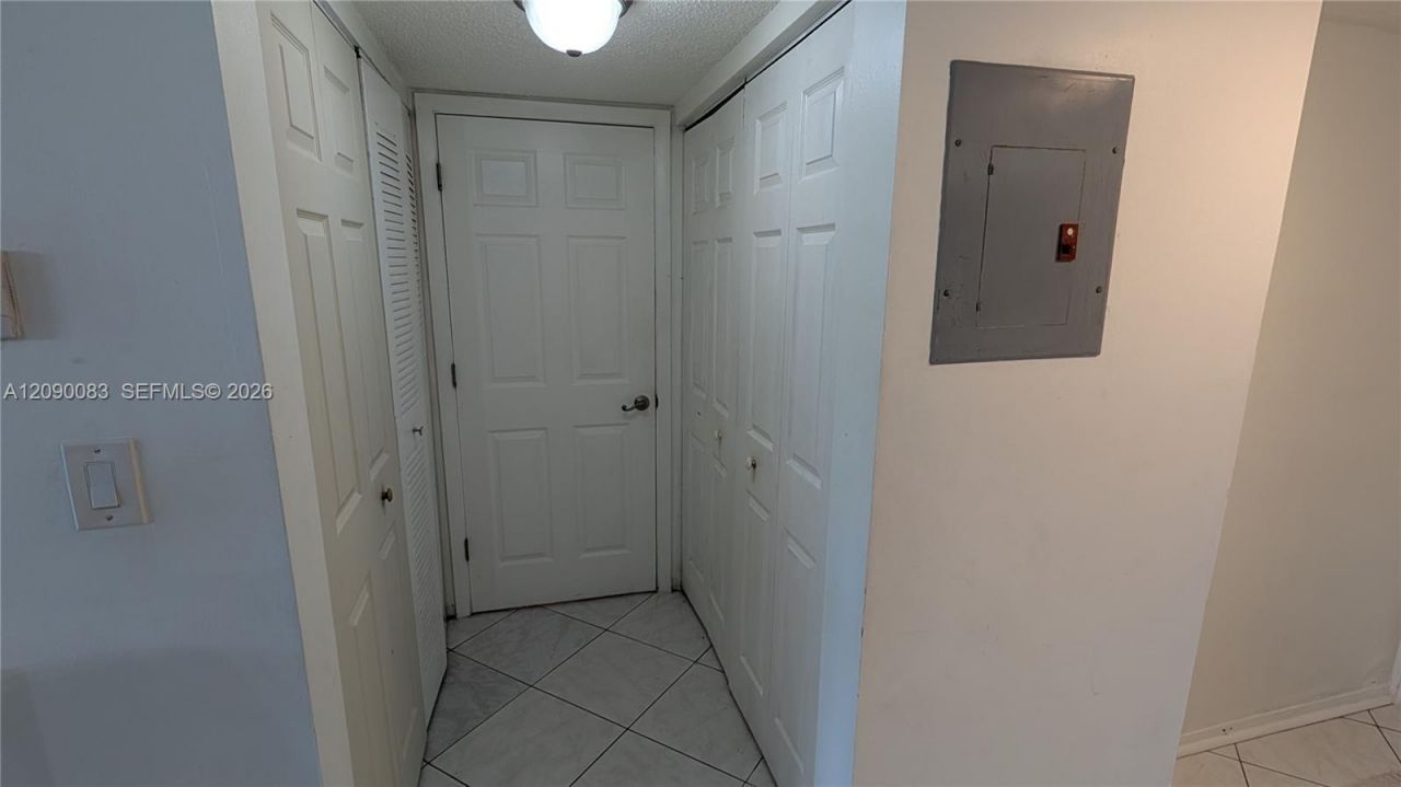 211 SW 113th Way, Unit 211, Pembroke Pines, FL 33025 Photo