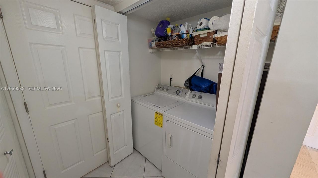 211 SW 113th Way, Unit 211, Pembroke Pines, FL 33025 Photo
