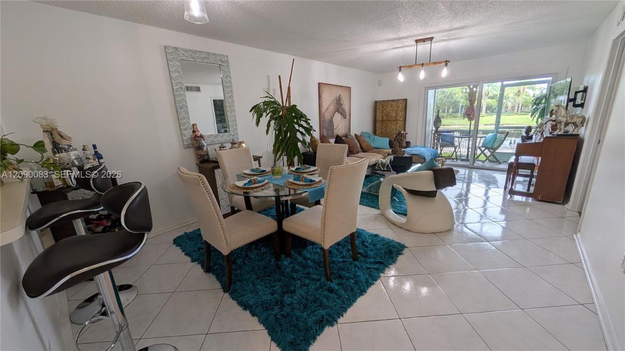 211 SW 113th Way, Unit 211, Pembroke Pines, FL 33025 Photo
