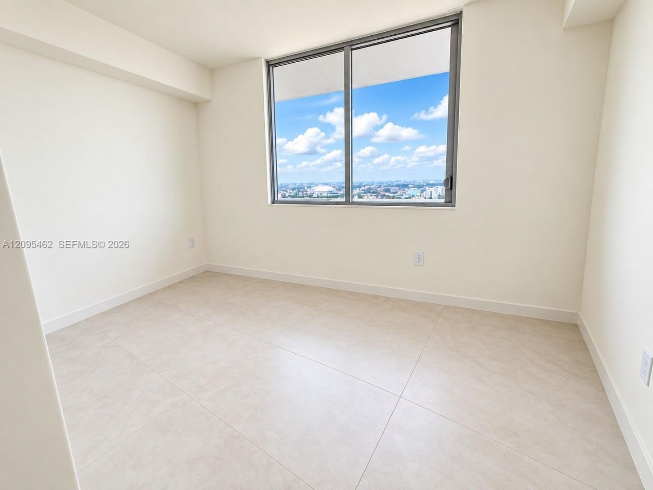 1400 Biscayne , Unit 4703, Miami, FL 33132 Photo