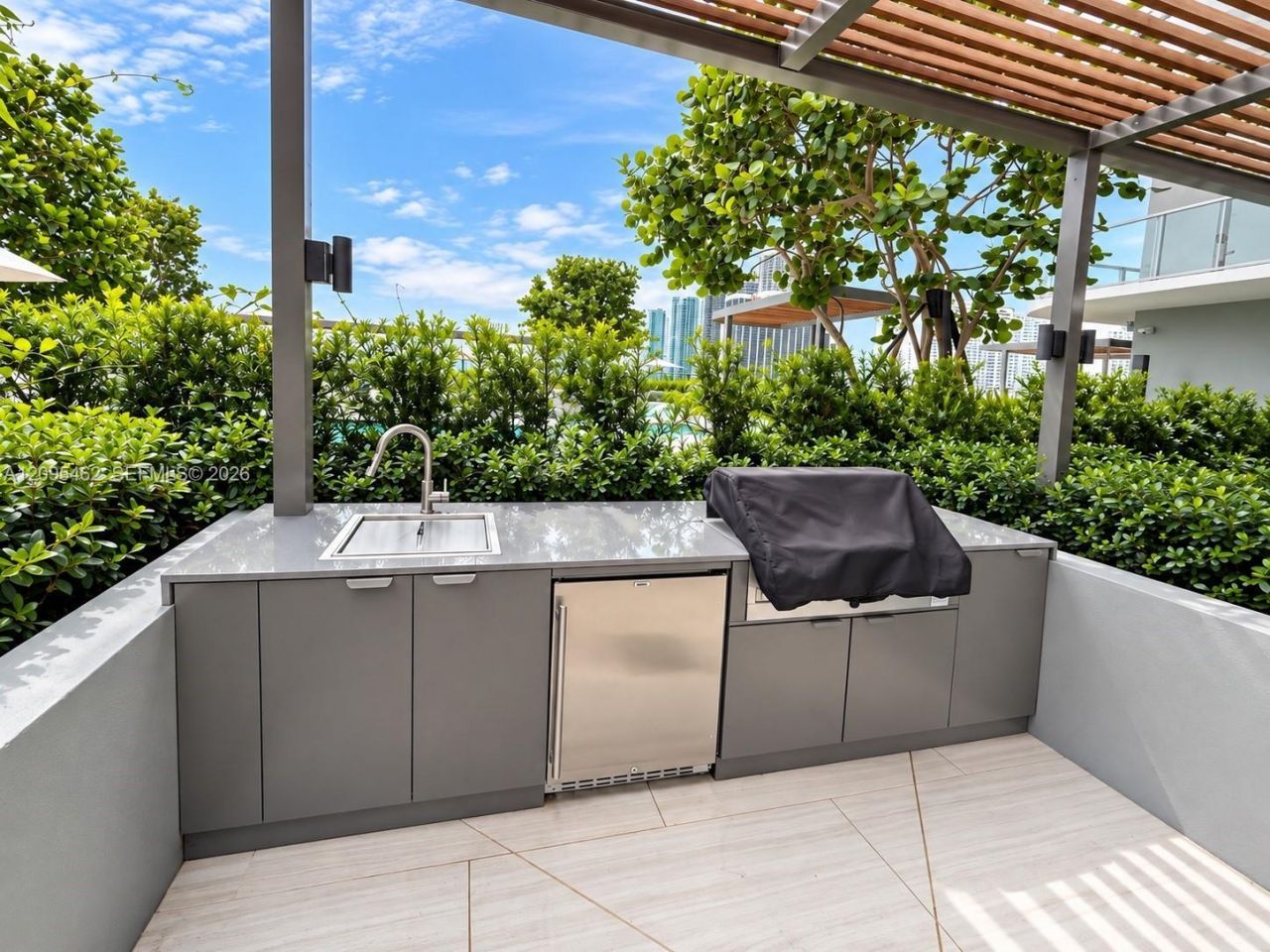 1400 Biscayne , Unit 4703, Miami, FL 33132 Photo