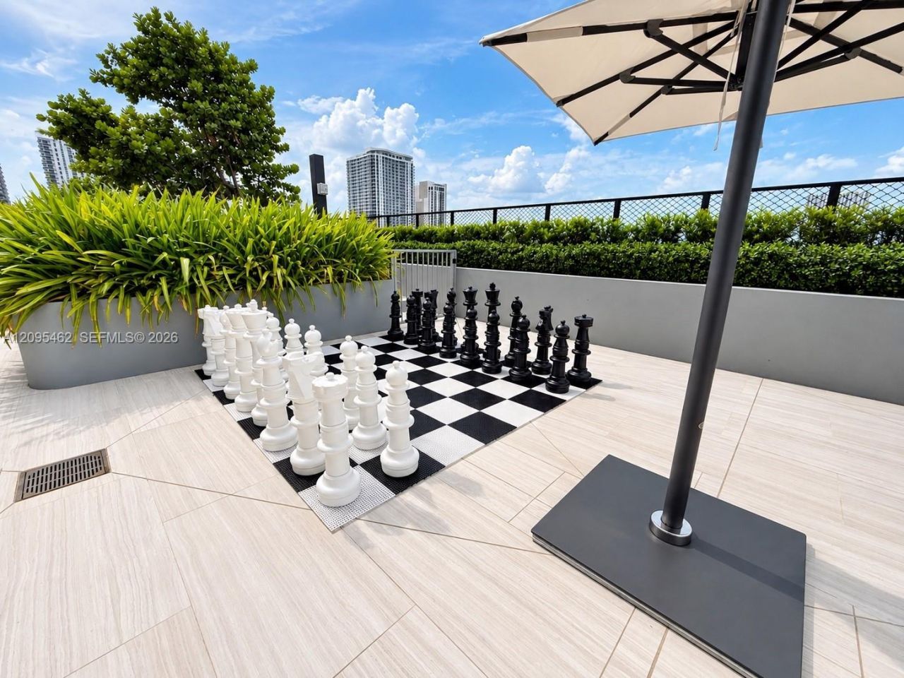 1400 Biscayne , Unit 4703, Miami, FL 33132 Photo