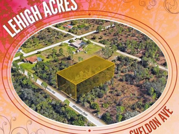 916 Sheldon AVE E, LEHIGH ACRES, FL 33936